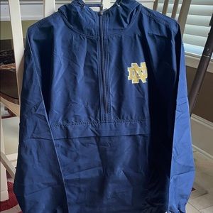 Champion Men’s Med Windbreaker w/Notre Dame logo